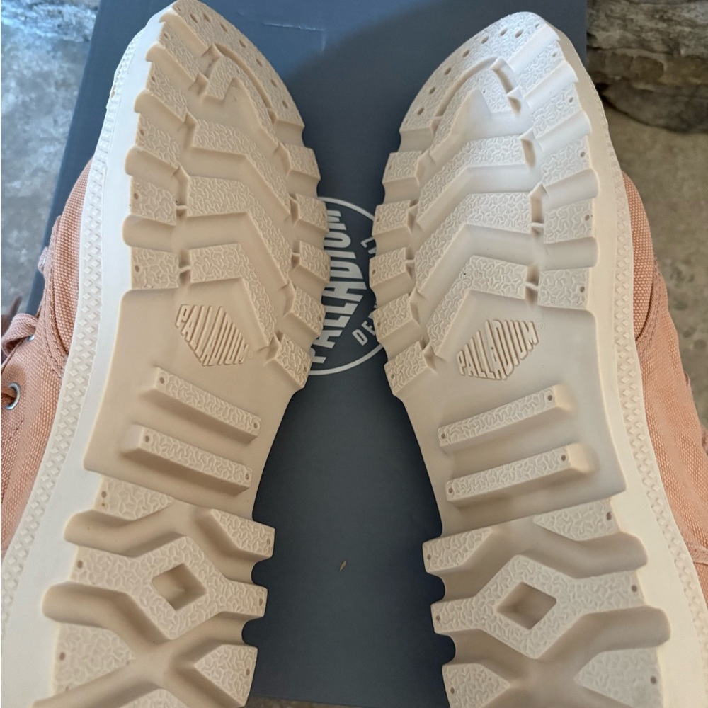 Palladium Blush Canvas High-Tops - Picture 5 of 5
